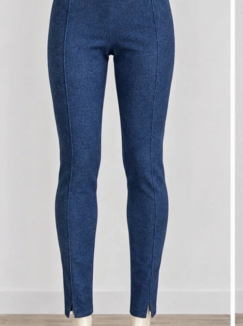 Athleta Blue Leggings Size Large Like New